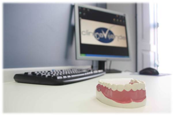 Clinica Exclusiva de Implantes dentales y Ortodoncia en Bilbao